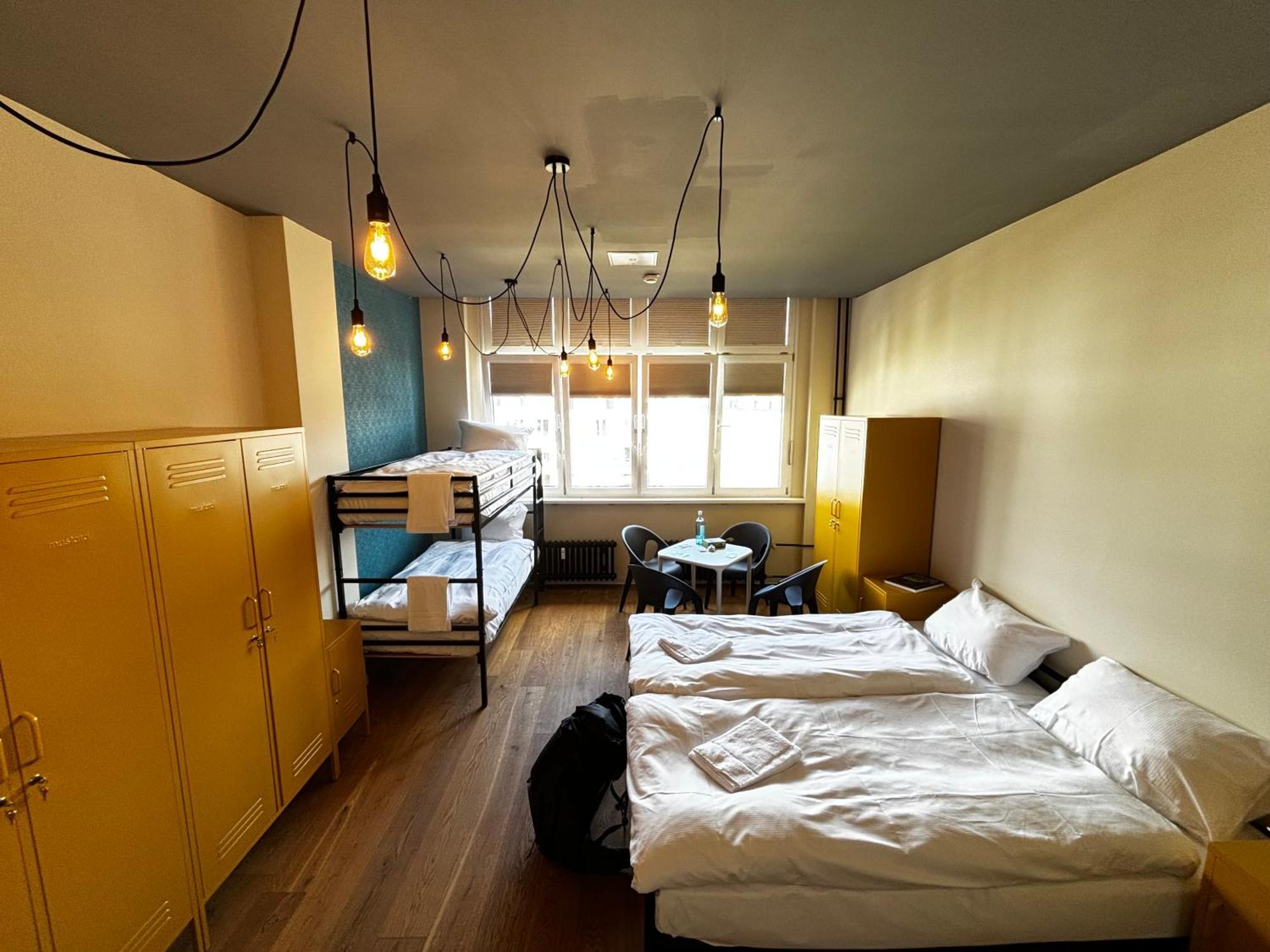 Coffee Inn Hostel Berlin Exteriör bild